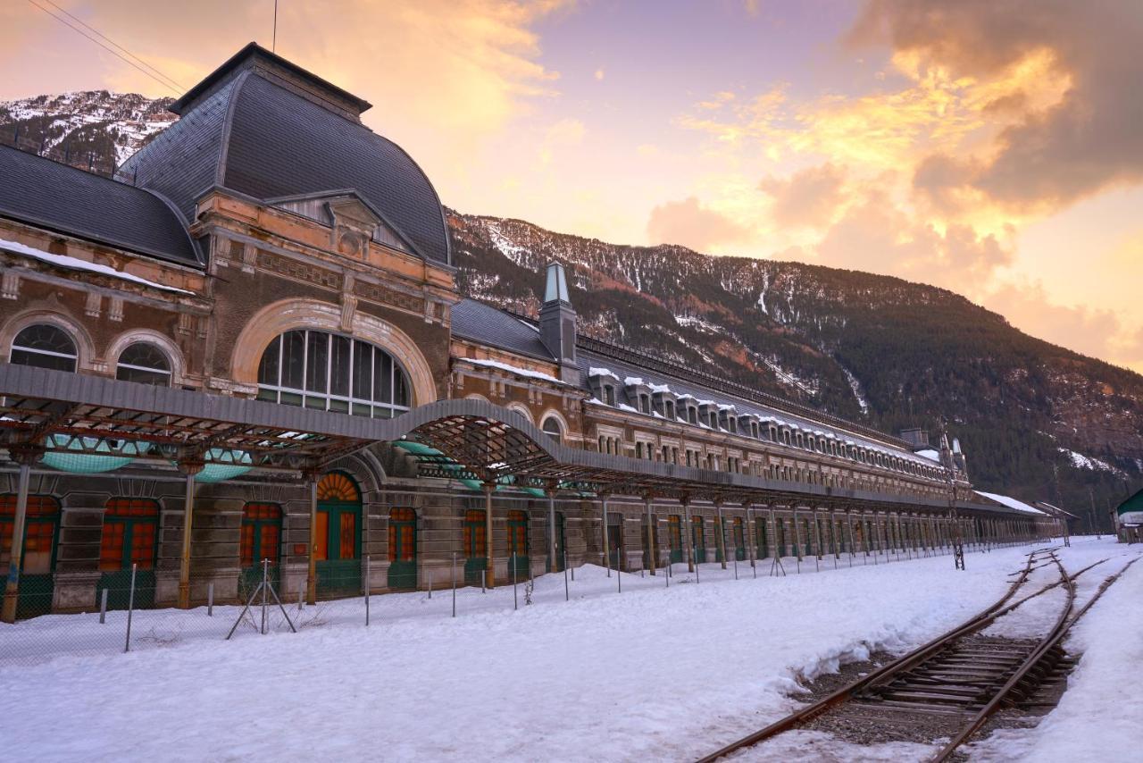 Apartamento Sauce Canfranc Exterior photo